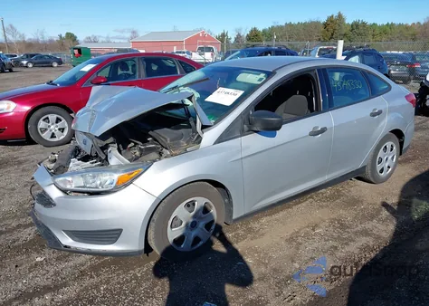 2016 Ford Focus S из США, поврежденный, VIN 1FADP3E29GL389986